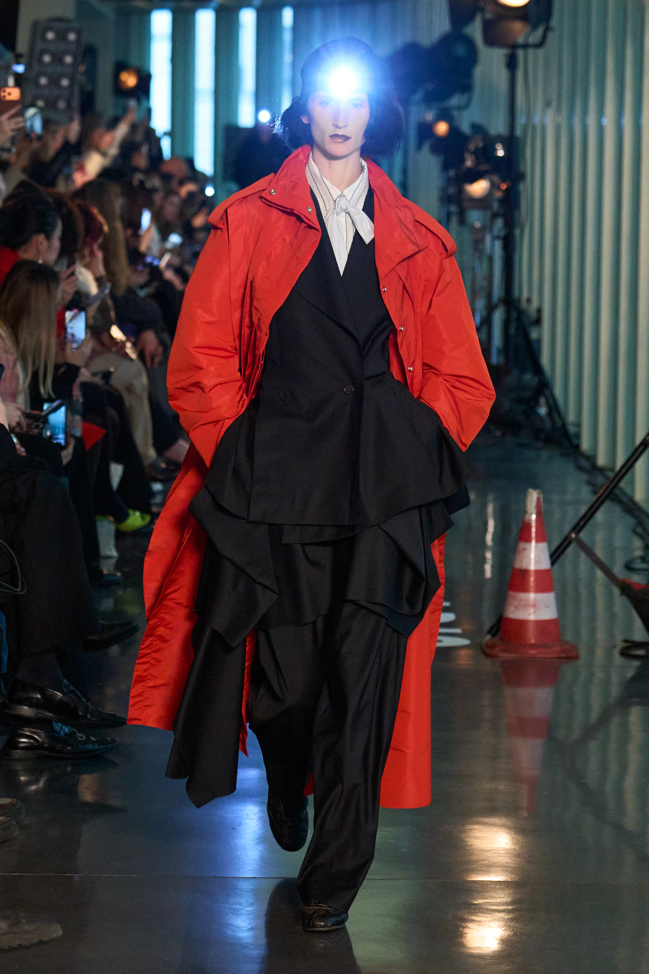 Незгасне світло: LITKOVSKA освідчується в коханні Києву новою колекцією
2