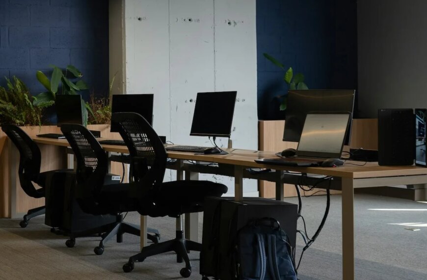 Чи є 8 травня державним святом? Перевіряємо, що означає День Перемоги.