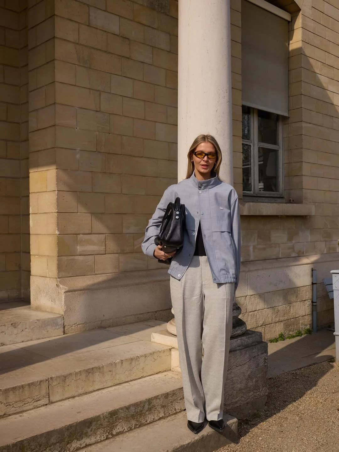 Instagram @holliemercedes6