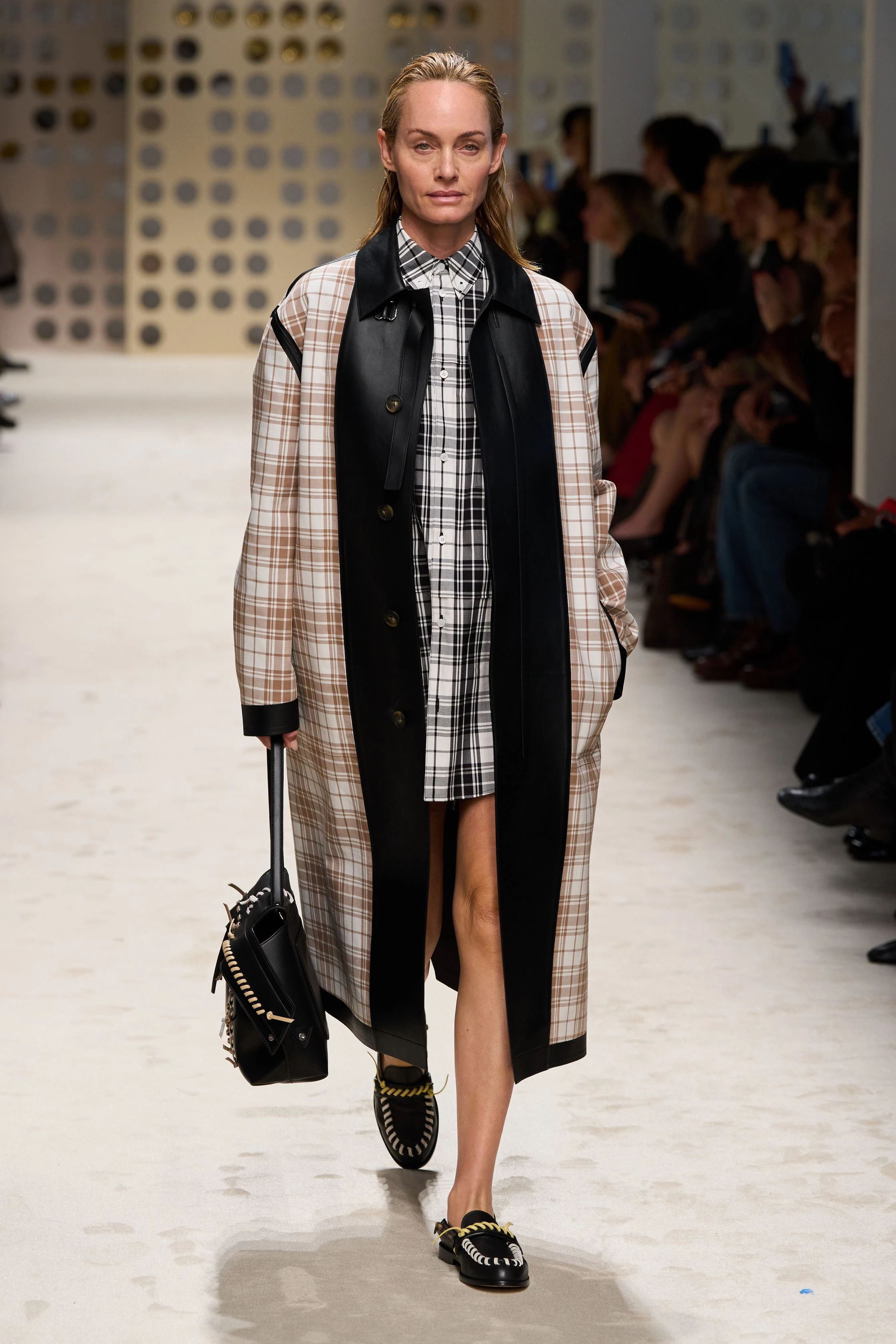 Tod's весна-літо 20261