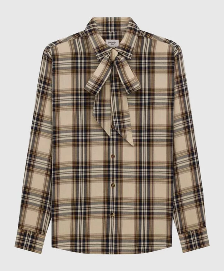 Сорочка в клітинку: лідер перехідного періоду
14