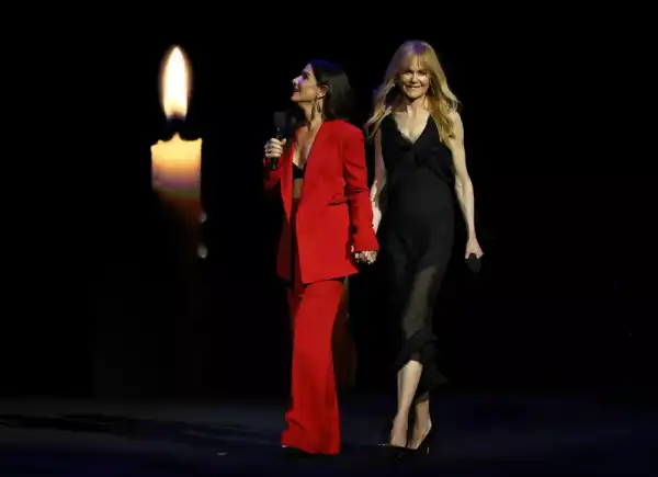 “Відьми повернулися”: Ніколь Кідман та Сандра Буллок возз'єдналися на кінопрем'єрі