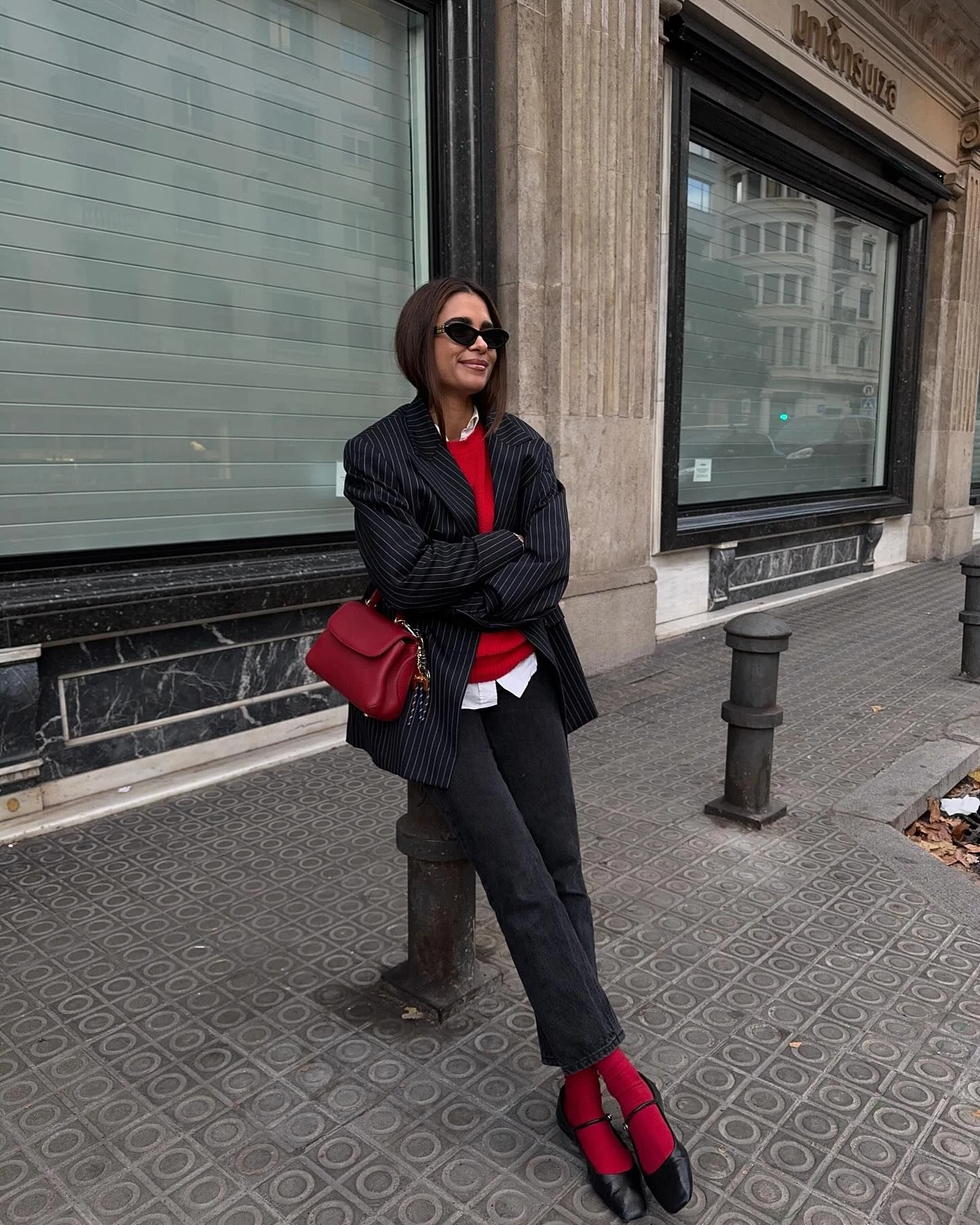 Балетки та прямі штани: пік моди 2026. П'ять вартих уваги луків.
6