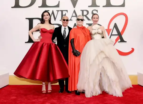 Енн Хетеуей, Меріл Стріп, Емілі Блант: світова прем'єра “Диявол носить&hellip;