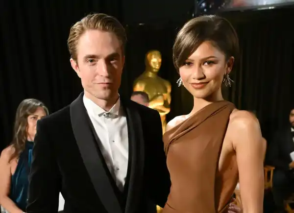 Роберт Паттінсон любить, коли дівчина платить за нього на побаченні