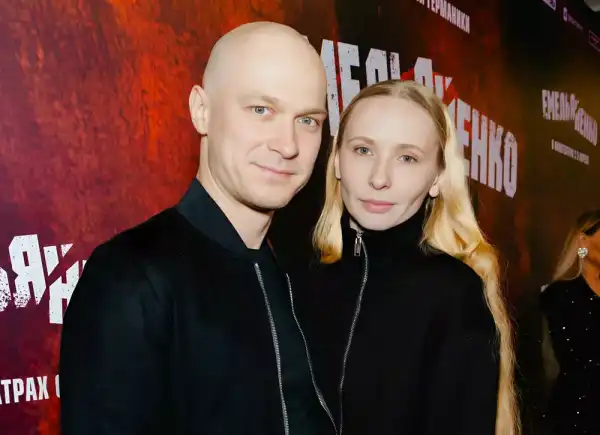 Лоліта, Юра Борисов із дружиною та інші зірки на прем'єрі&hellip;