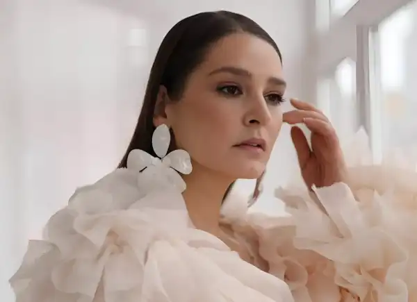 Глафіра Тарханова виклала фото в образі нареченої