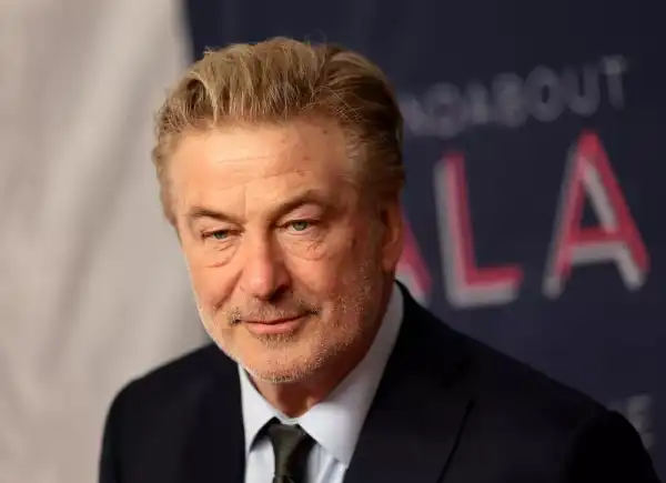 Алек Болдуїн знову постане перед судом через вбивство на зйомках “Іржі”