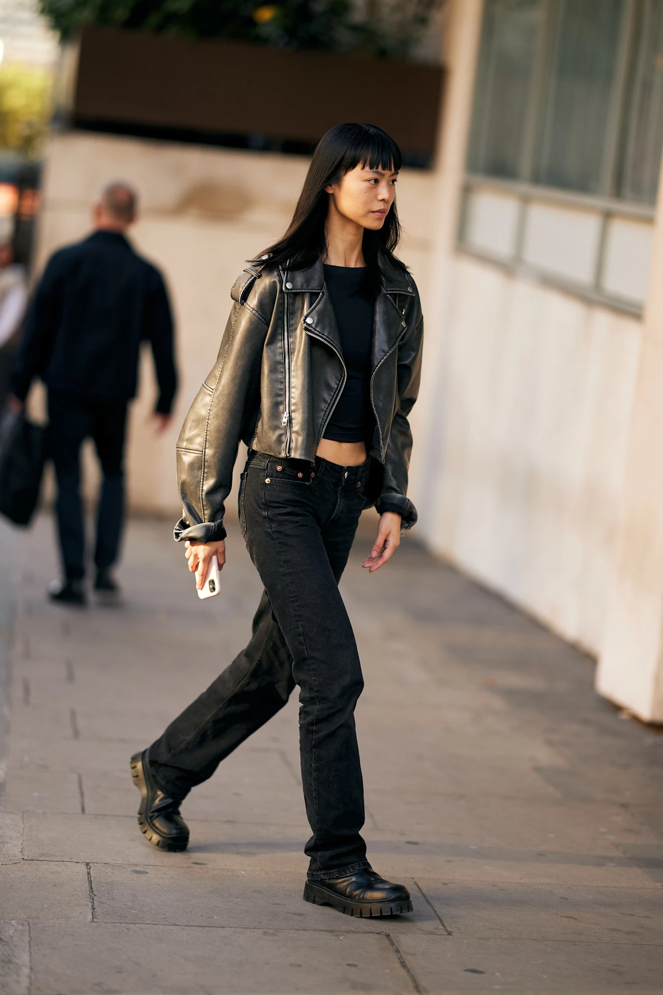 Вузькі чорні джинси: несподіване відродження.