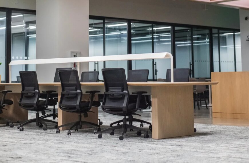 Чи є вівторок після Великодня 2026 року вихідним днем?