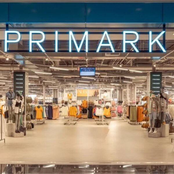 Primark залишає свого власника. Це найбільша зміна в історії бренду.