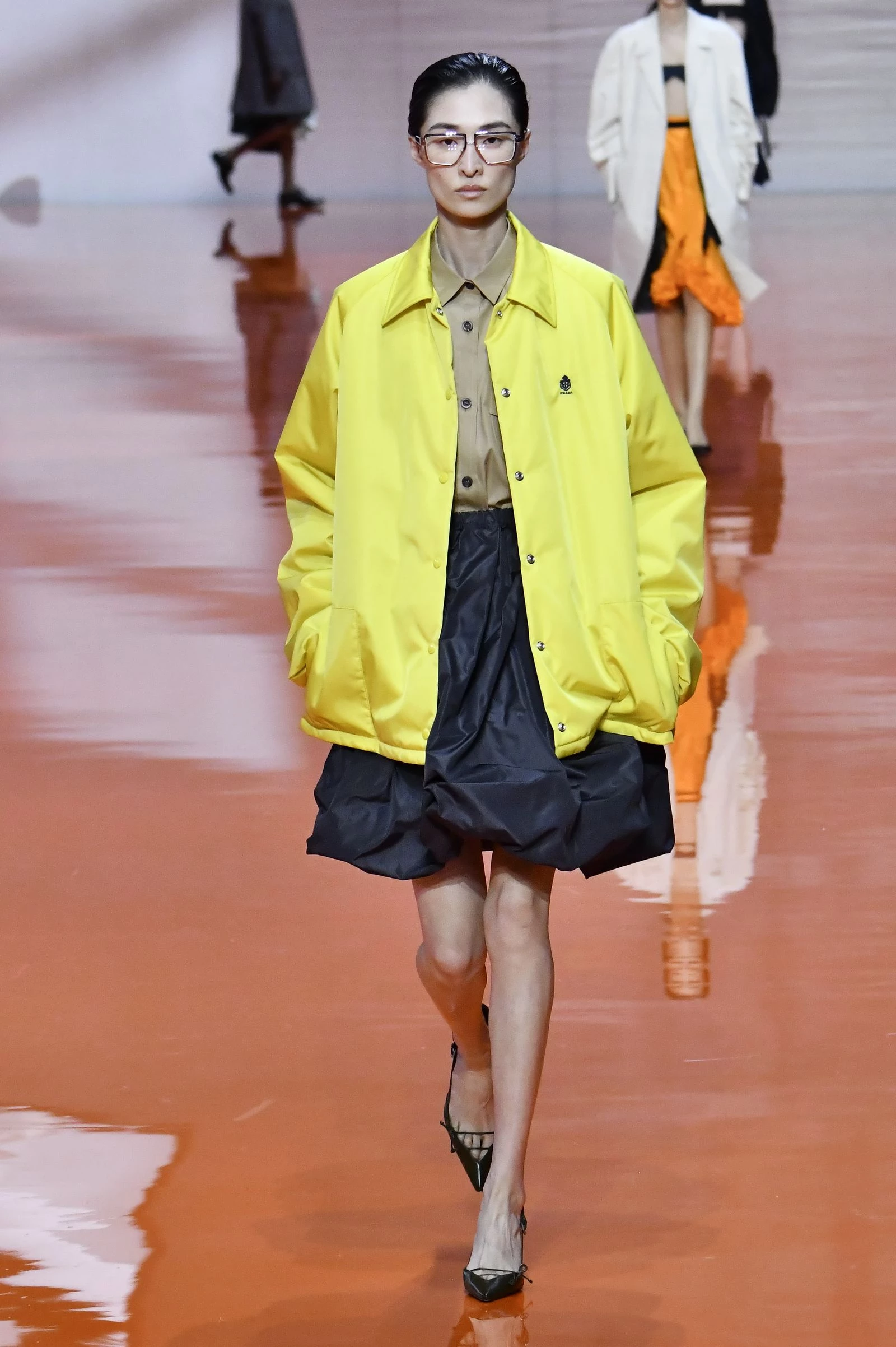 Prada весна-літо 2026. Victor VIRGILE/Gamma-Rapho/Getty Images2