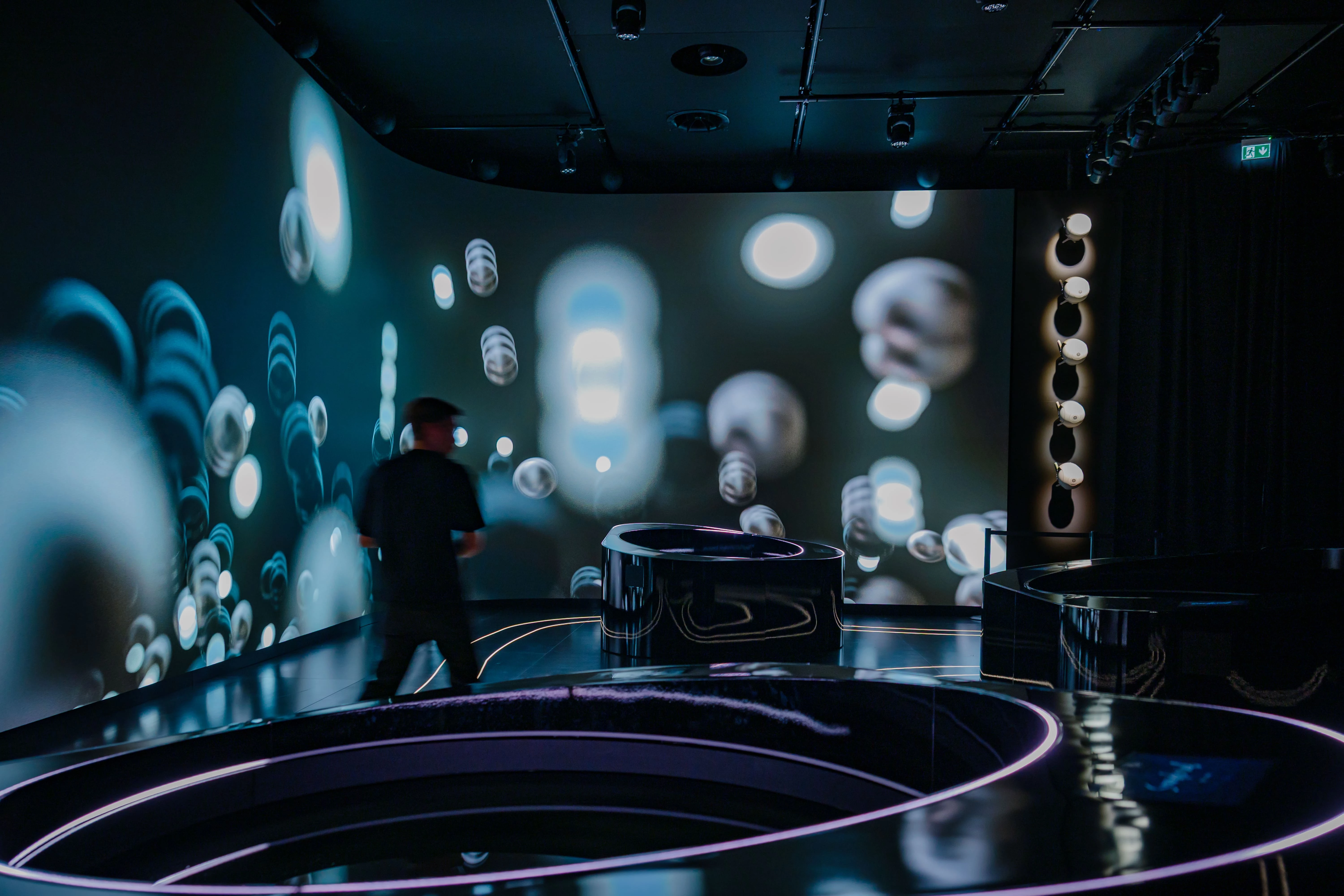 Soundsorial Design: Найцікавіше на Milan Design Week 2026 – що це?
4