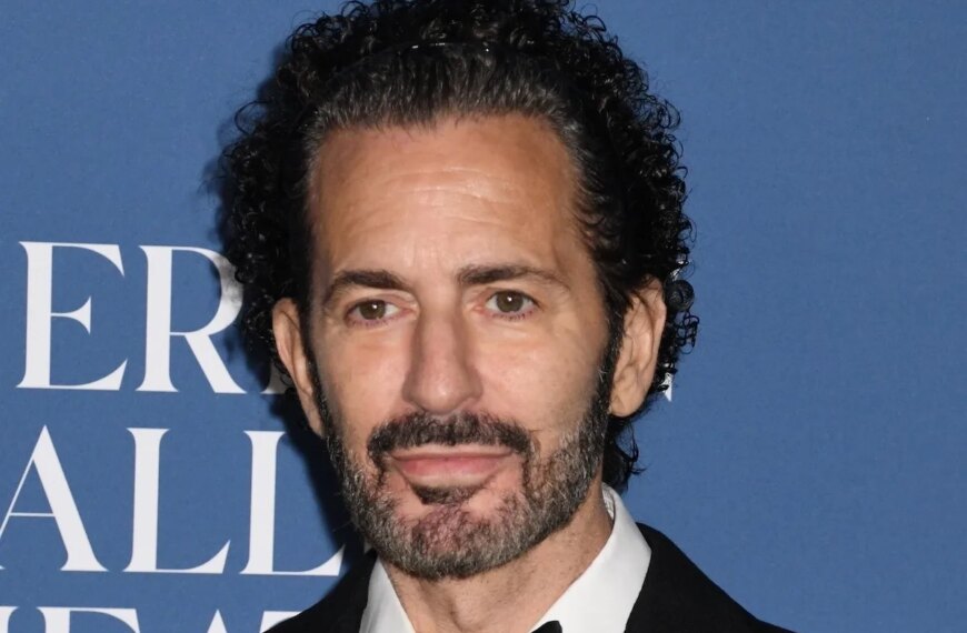 Бренд Marc Jacobs продано. LVMH передає його американцям