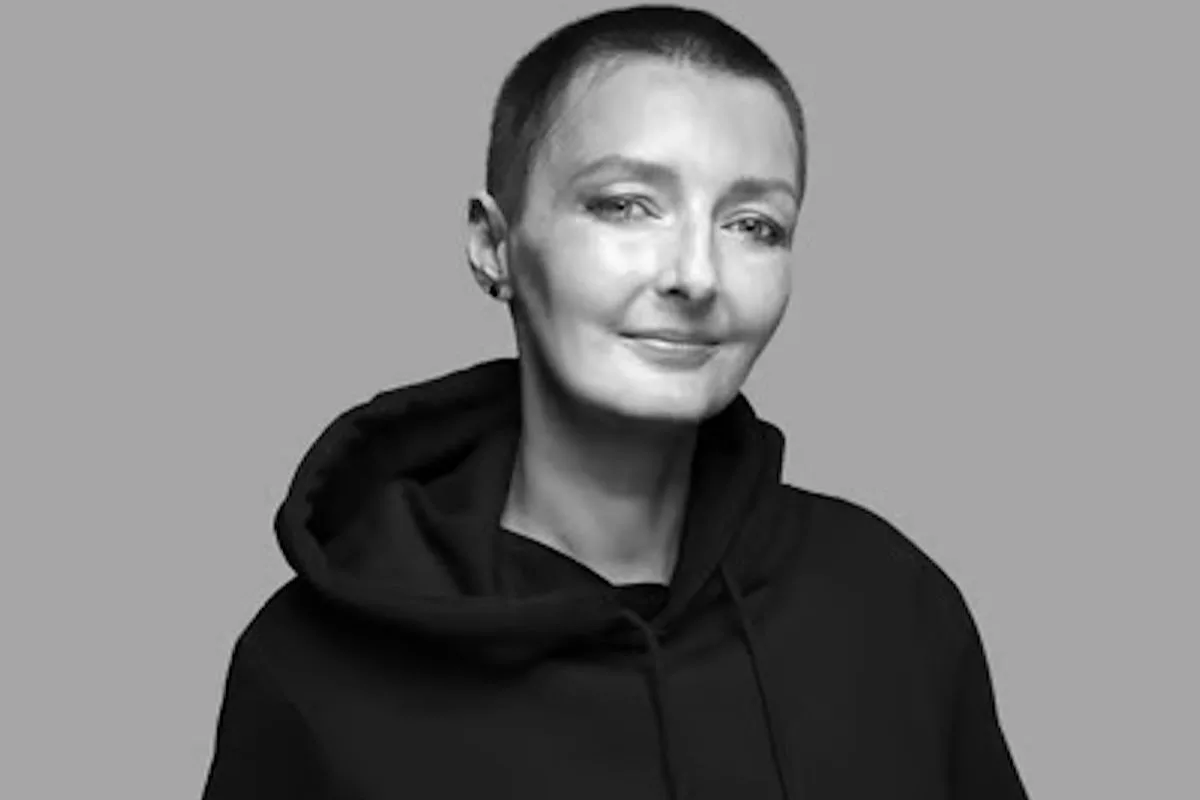 Марта Крупінська, польська дизайнерка, яка співпрацює з IKEA of Sweden, є співавторкою колекції IKEA PS 2026, що включає лавку-гойдалку та настільний годинник.