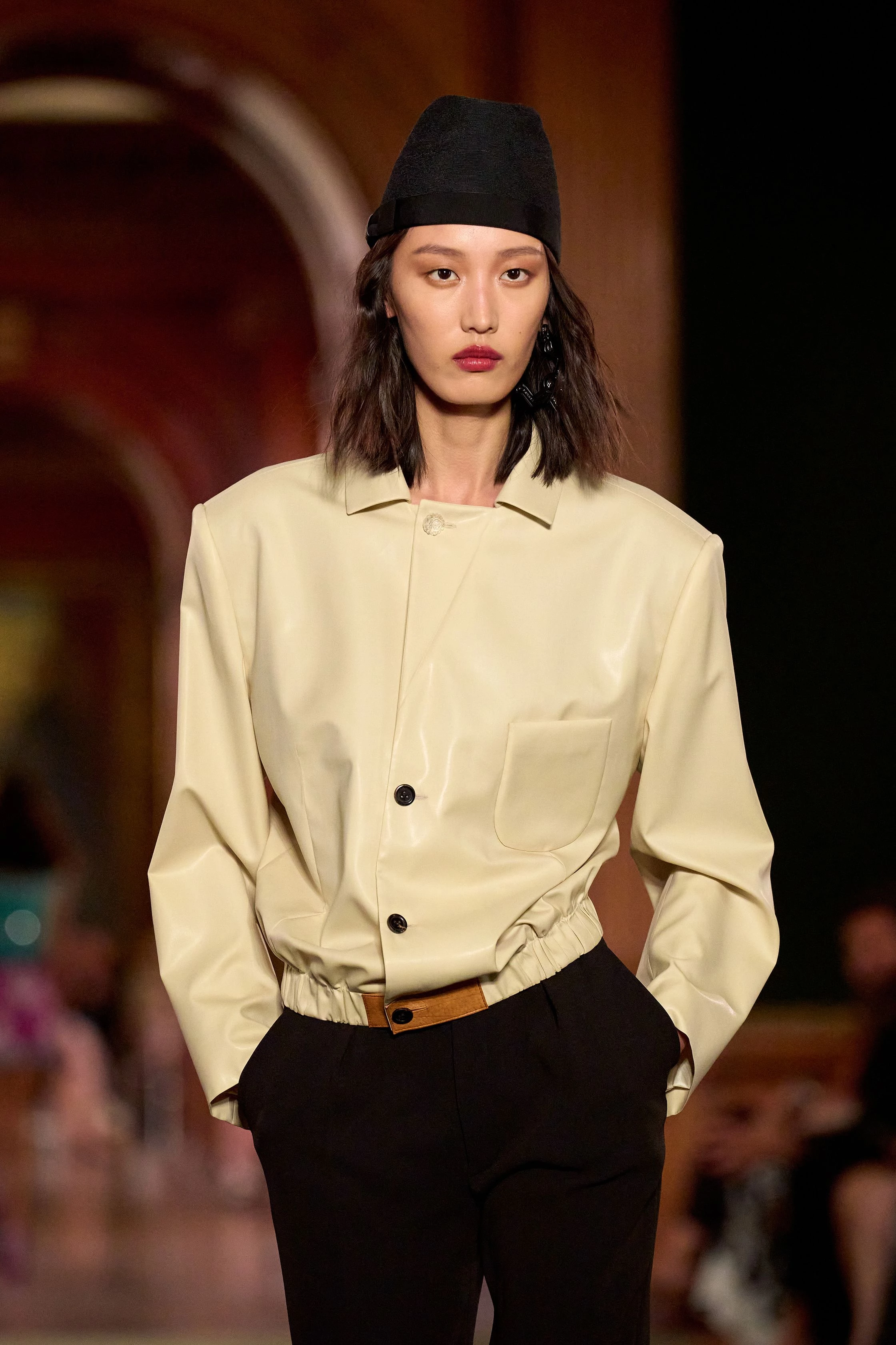 Louis Vuitton Круїз 2027: ключове про свіжу лінійку
8