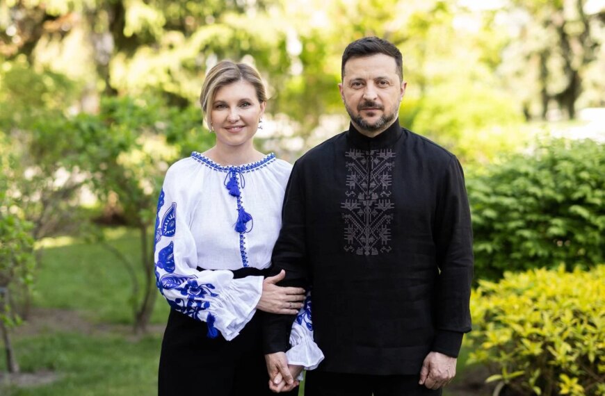 Володимир та Олена Зеленські приєдналися до привітань українців з Днем вишиванки.