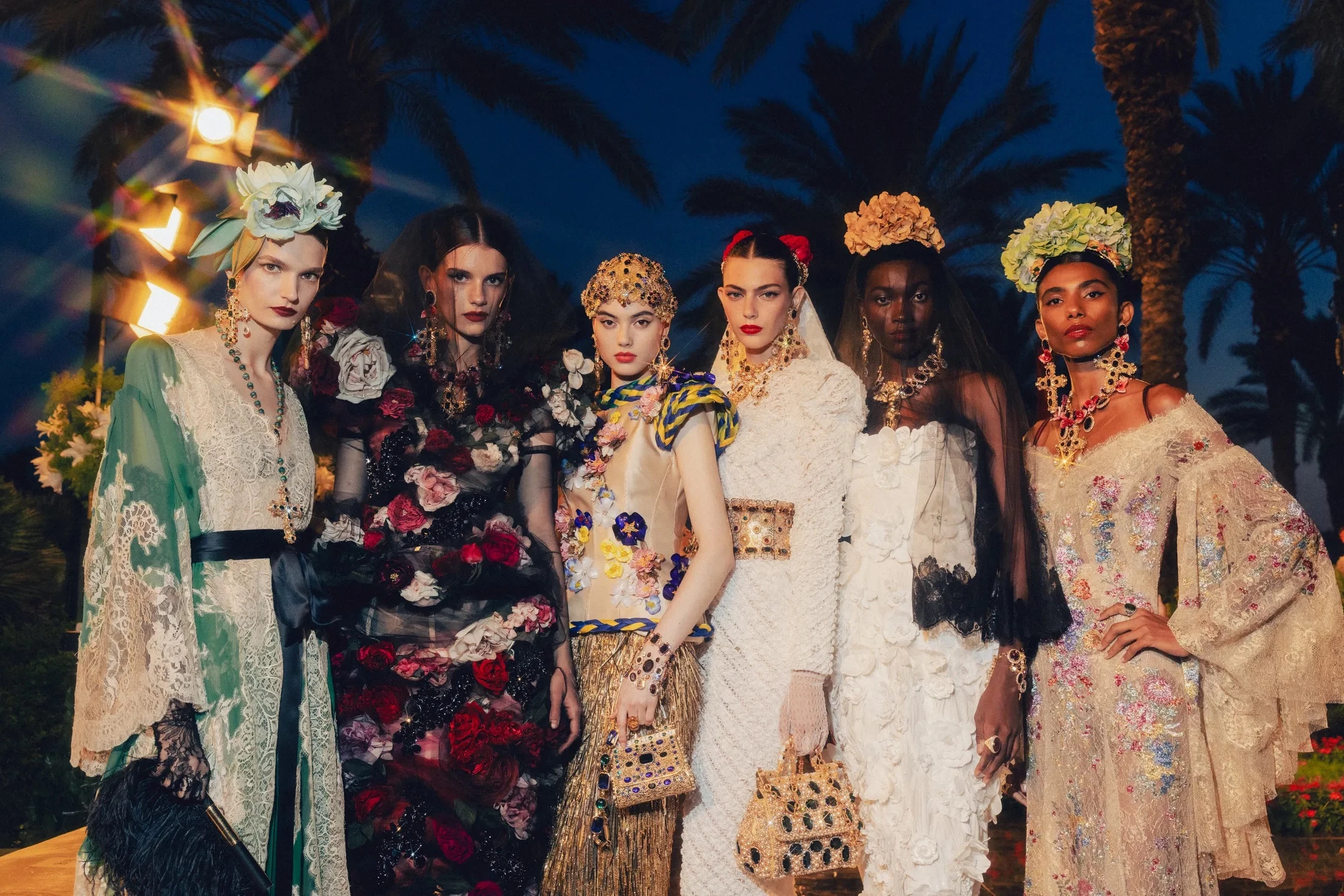 Повернення додому: Dolce & Gabbana влаштували кутюрний показ на Сицилії0