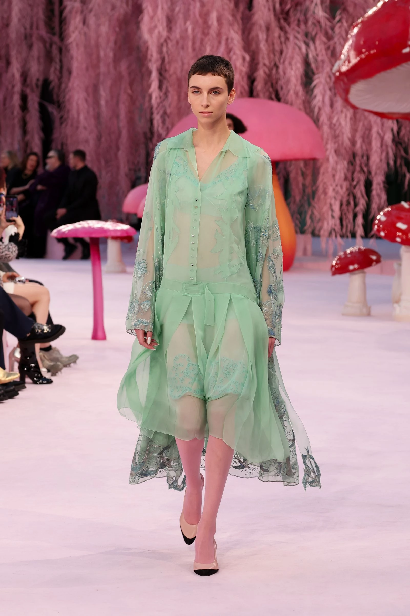 Chanel2