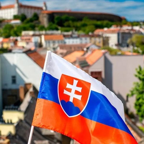 Безкоштовна вища освіта в Словаччині для українців: від вступу до працевлаштування в ЄС
