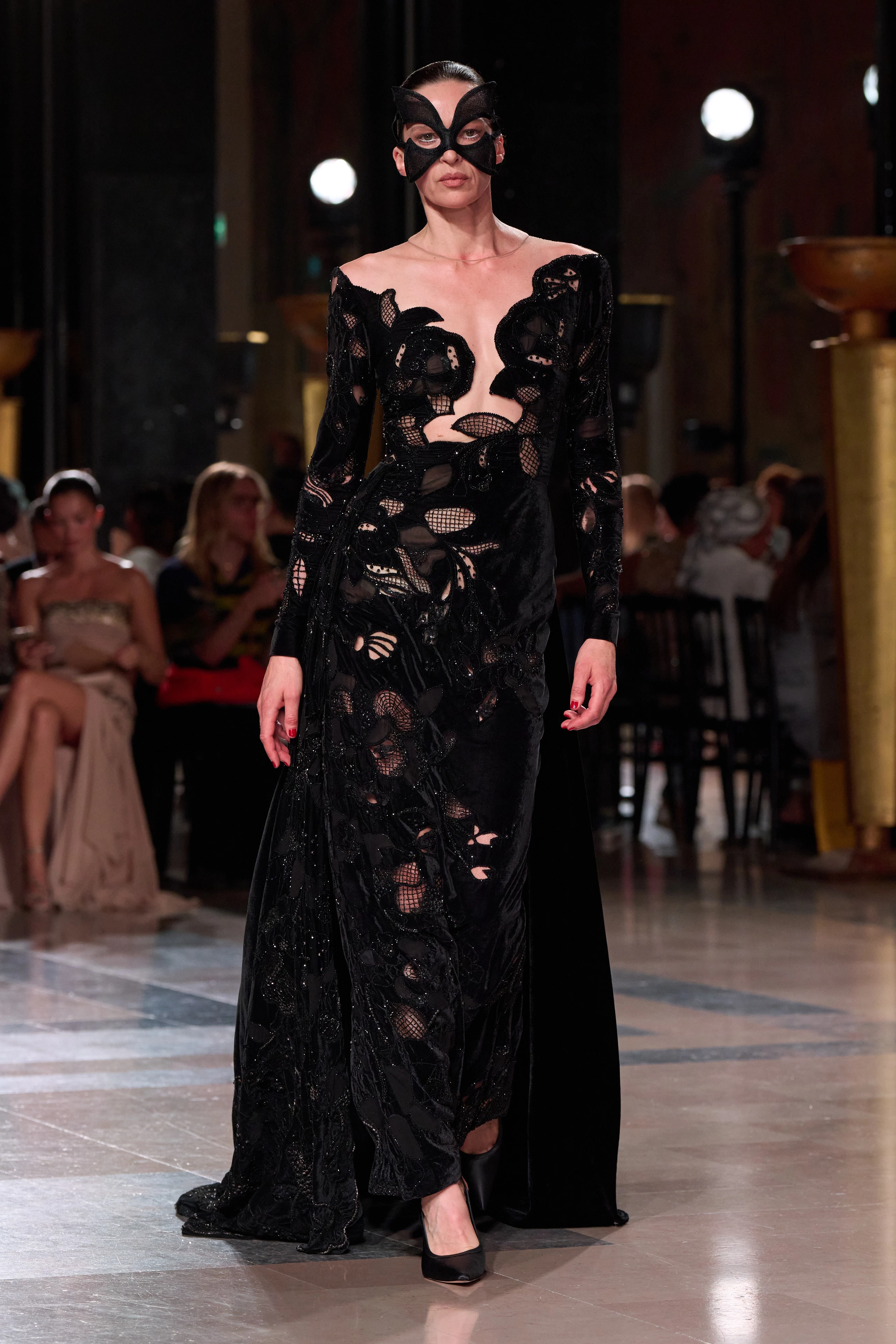 Висока мода: осінньо-зимова колекція Elie Saab Couture 2026/279