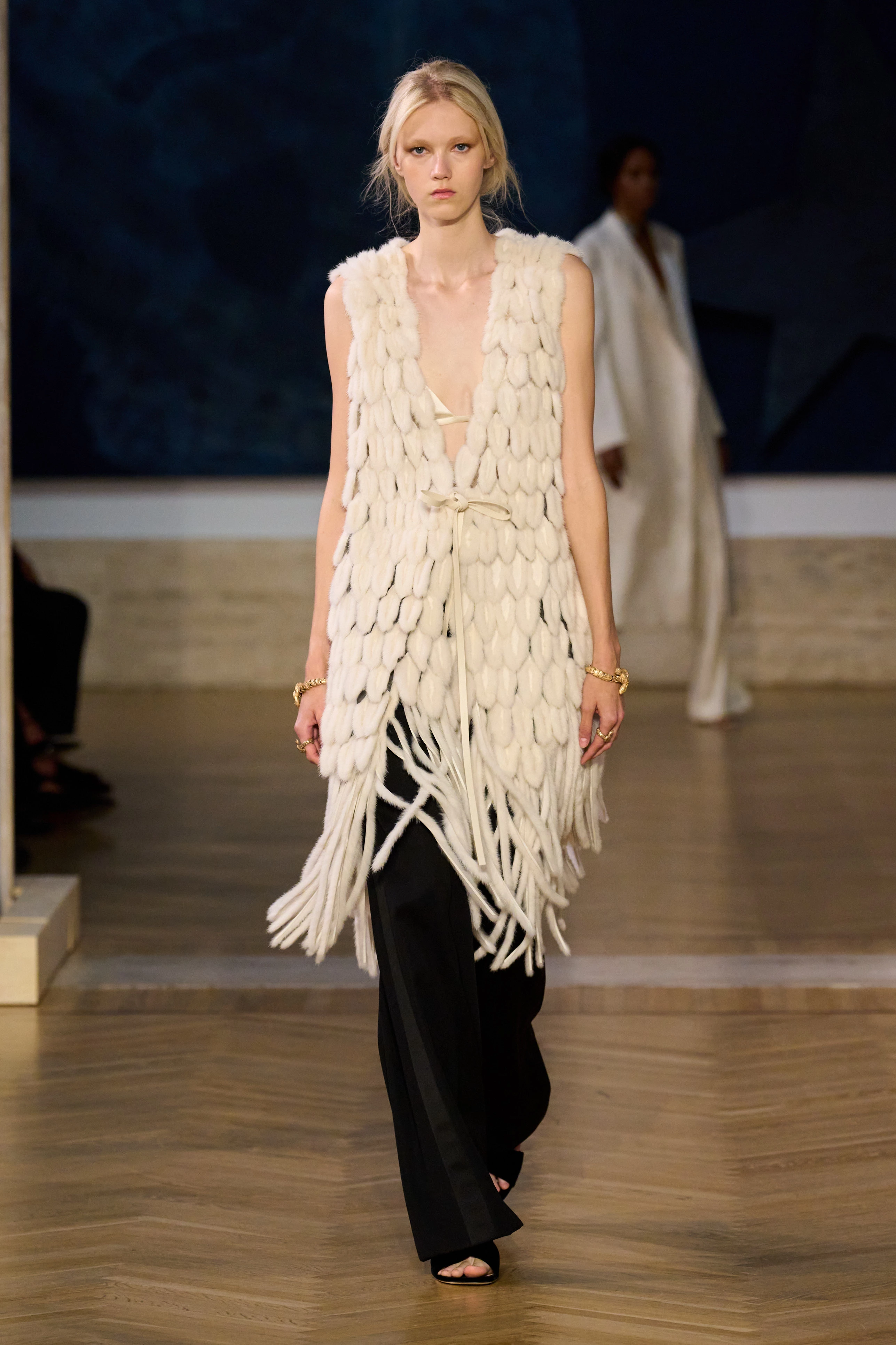 Майстерність: Збірка Fendi Couture осінь-зима 2026/273