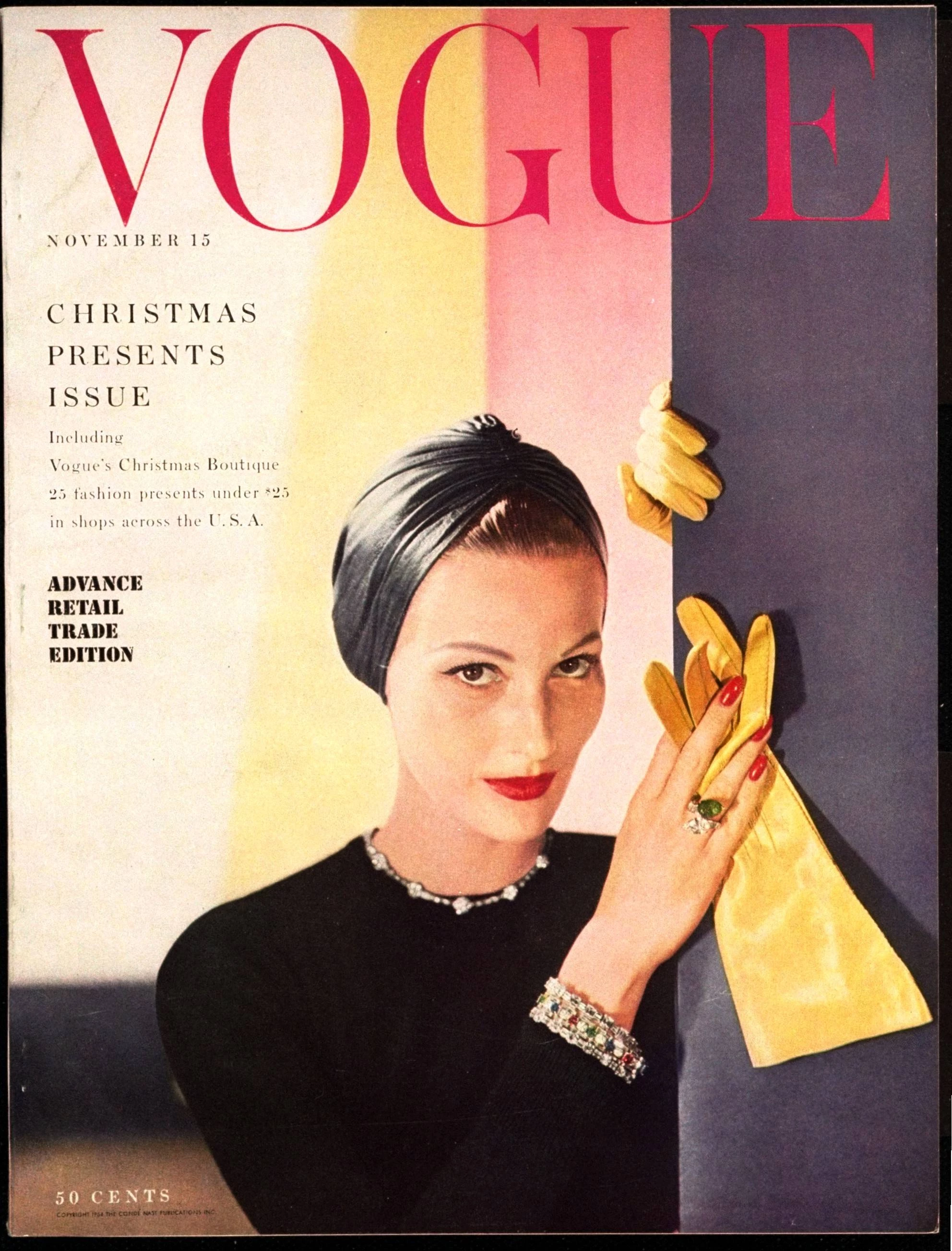 Мери Джейн Рассел на обкладинці Vogue, листопад 1954. Фото: Horst P. Horst/Conde Nast via Getty Images16