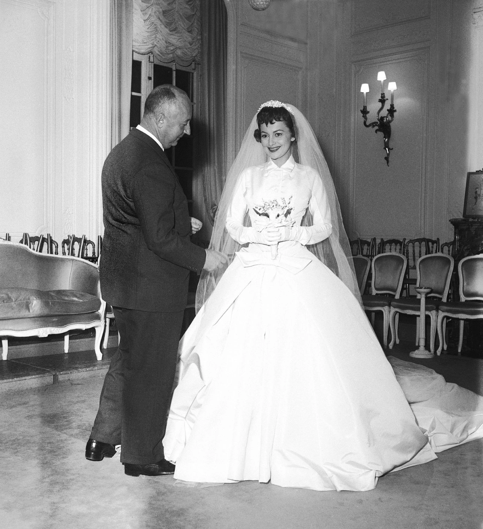 9 видатних весільних нарядів від Dior, що назавжди залишилися в історії2