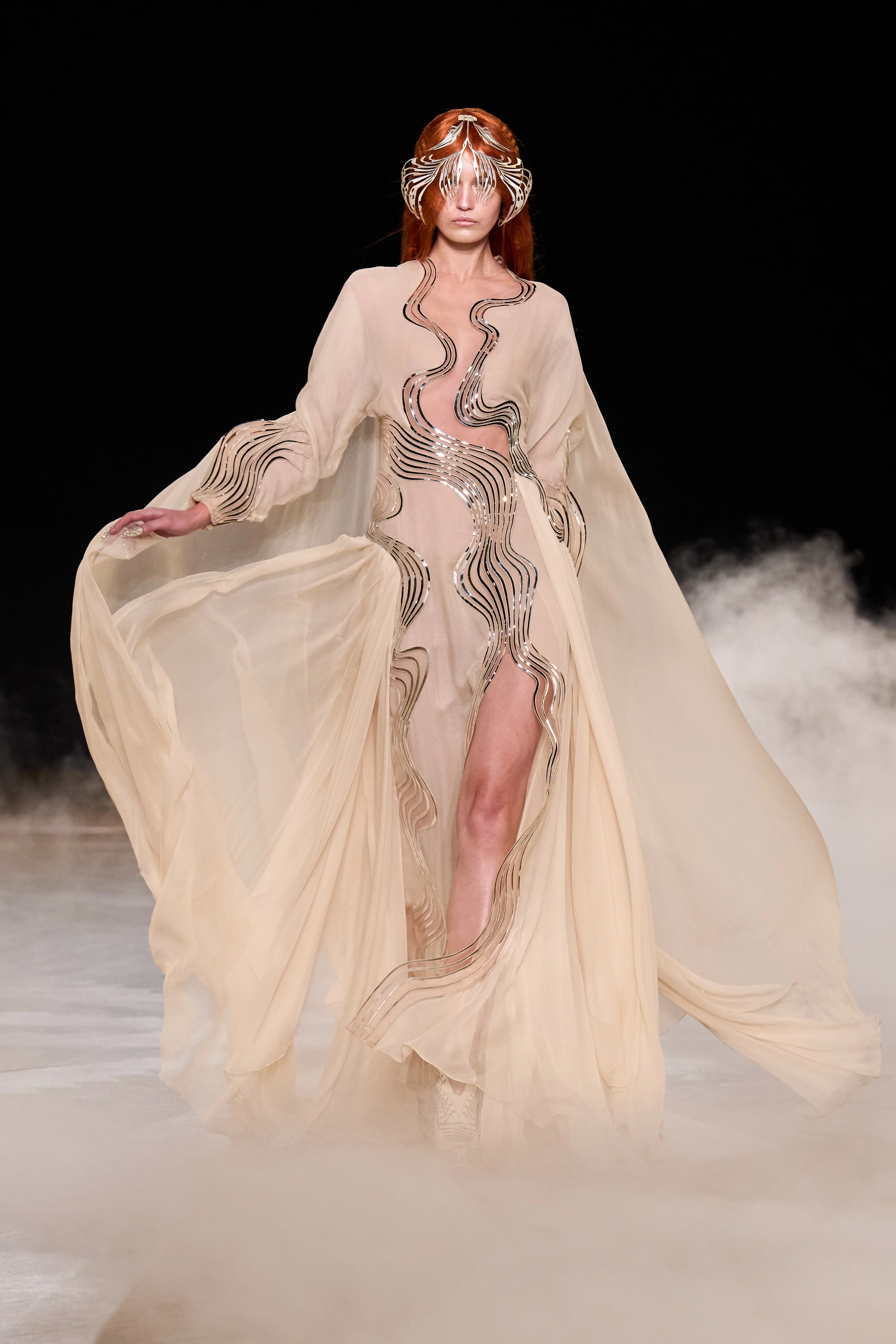 Дивовижна майстерність високої моди: нова колекція Iris Van Herpen осінь-зима 2026/275