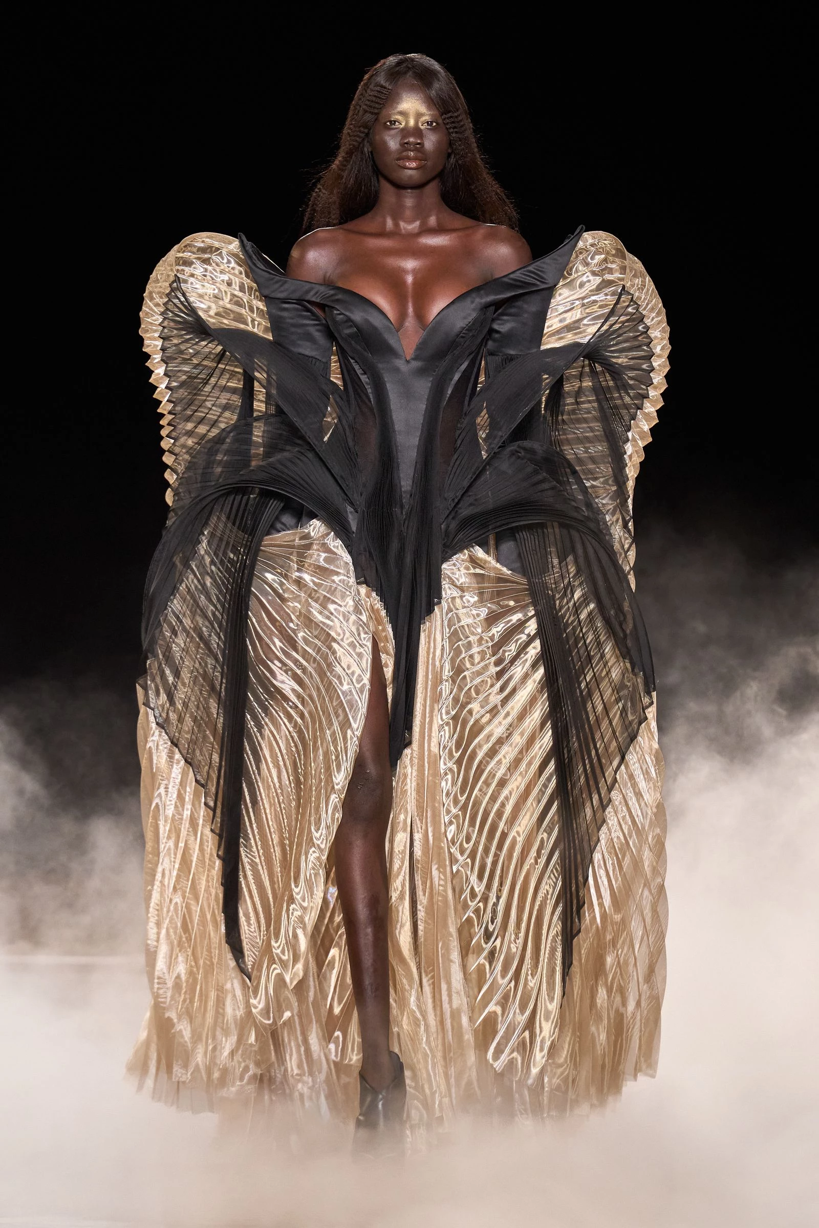 Iris Van Herpen19