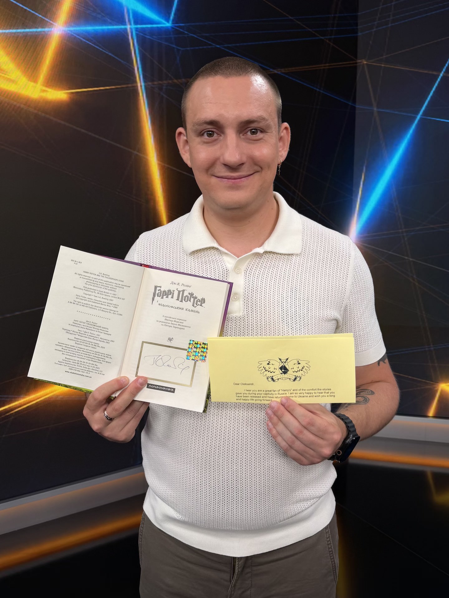 Джоан Ролінґ написала листа морпіху, який переповідав «Гаррі Поттера» у полоні5
