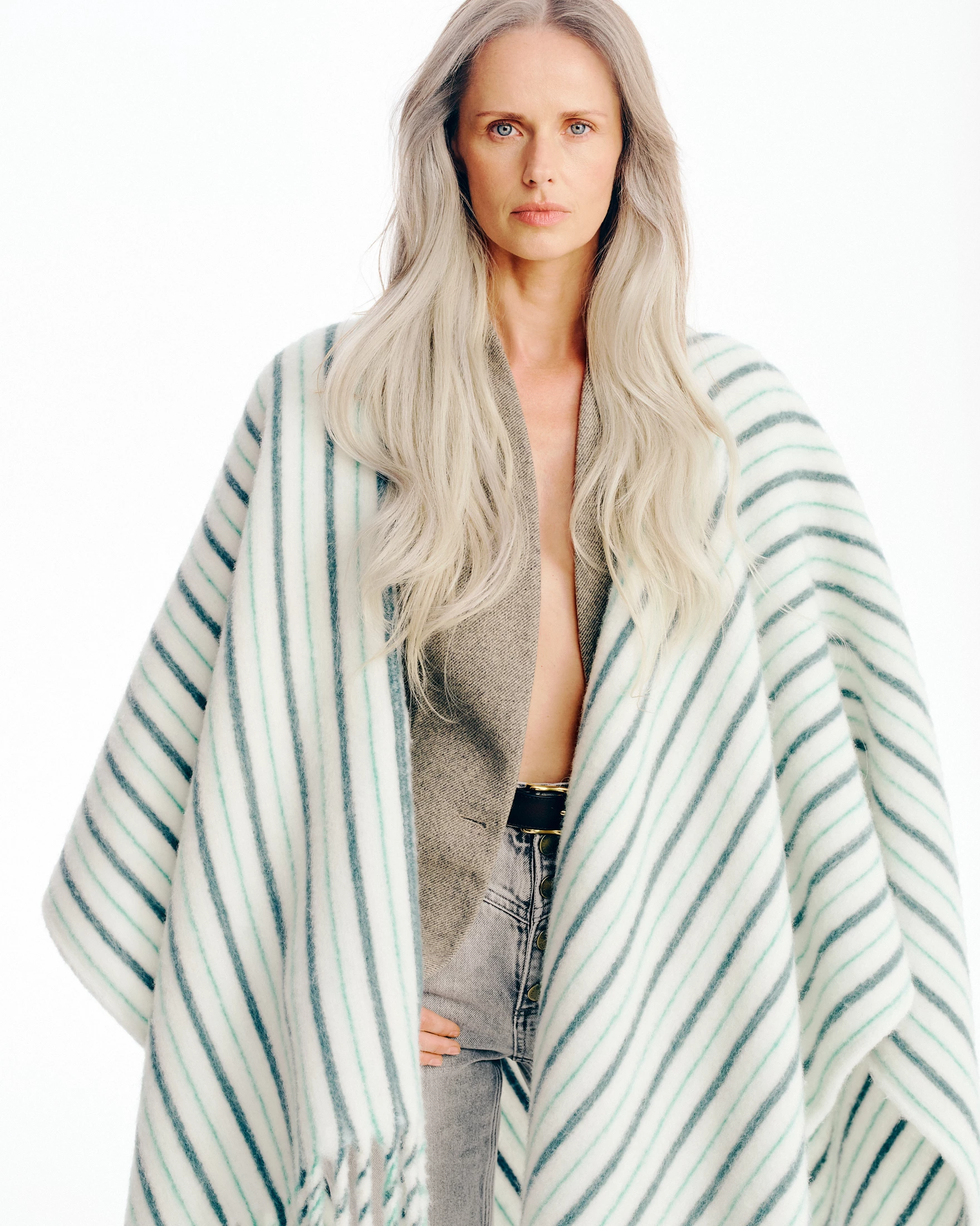 Та незабаром настане осінь: нова міжсезонна колекція від the COAT by Katya Silchenko5