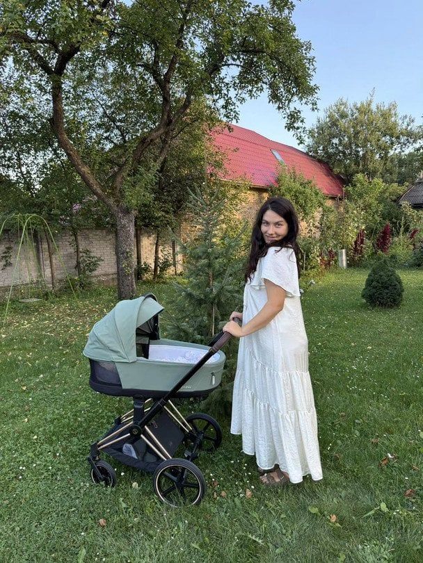Зірка «Спіймати Кайдаша» вперше стала мамою (фото)0
