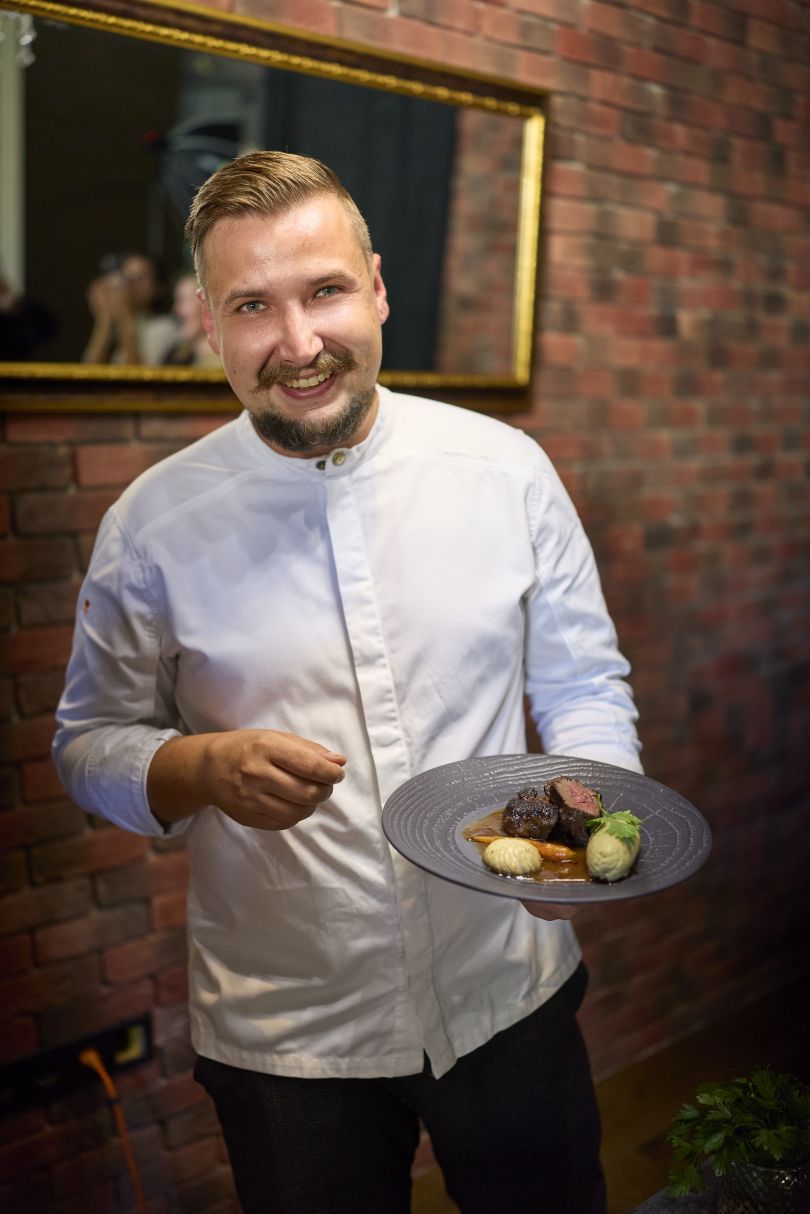 Кулінарна мандрівка, натхненна легендарним шеф-кухарем. У Києві відбувся кінобранч до виходу стрічки4