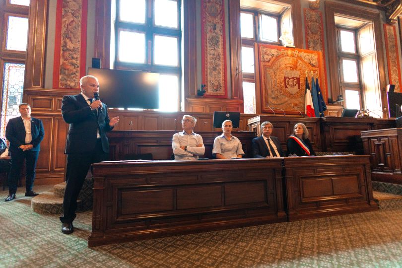 У Франції відбувся міжнародний спортивний кемп для майже 100 юних спортсменів1