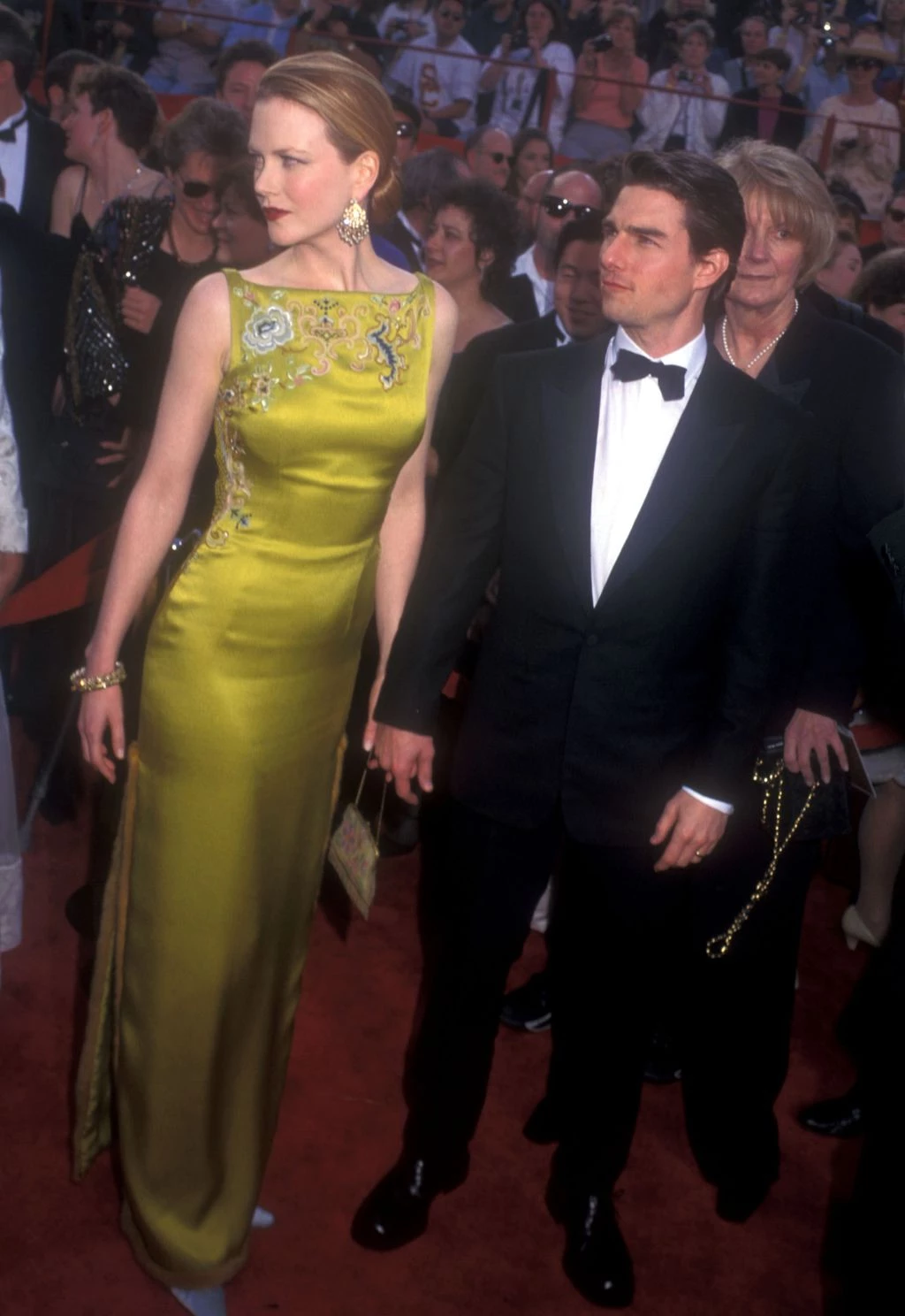 8 незабутніх образів з червоних доріжок, що надихнуть на досконалий black tie