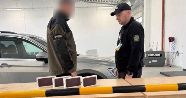 На кордоні з Польщею прикордонники конфіскували вісім iPhone 18 Pro Max